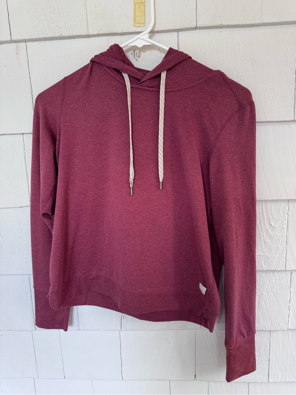 Vuori Halo Essential Pullover Hoodie in Rose Heather size XS
